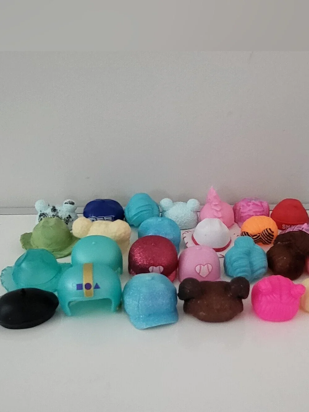 L.O.L. Surprise Large Accessories Lot